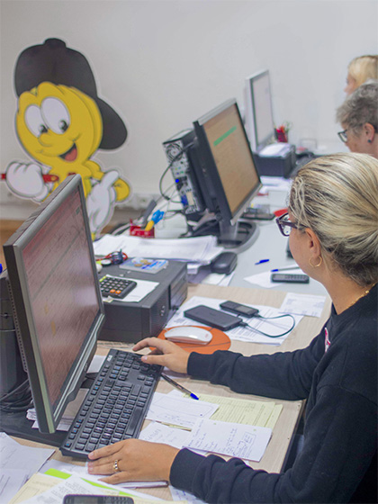 SOS Multiassistência assistance line, answered around the clock